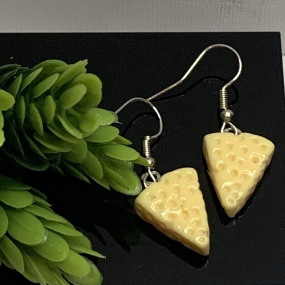 Cheese Earring, Funny Food Earring, Silly Earring, Gift Idea, Novelty Earring - Picture 2 of 5
